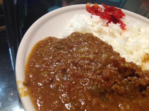 夏野菜たっぷりキーマカレー